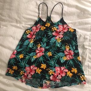 NO BOUNDARIES Tropical Floral tank top